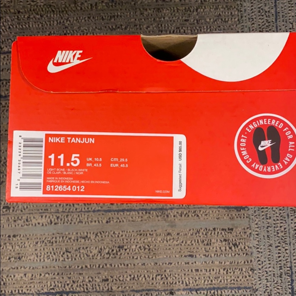 Nike Tanjun 11.5 Light Bone